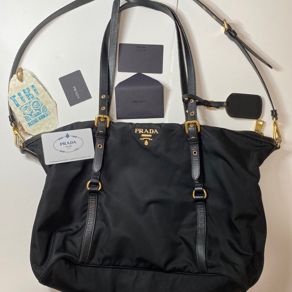 Vintage Prada Saffiano Triang Purse Baltic Black 2004